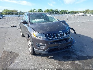 2018 Jeep Compass, VIN 3C4NJDBB2JT143481. Фото 1 з 6 з аукціону IAAI. Каталог авто зі США OpenDataCar.
