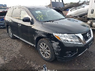 2016 Nissan Pathfinder, VIN 5N1AR2MMXGC645889. Фото 1 з 6 з аукціону IAAI. Каталог авто зі США OpenDataCar.