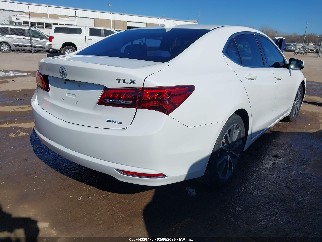 2015 Acura TLX, VIN 19UUB3F53FA005827. Фото 4 з 6 з аукціону IAAI. Каталог авто зі США OpenDataCar.