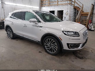 2020 Lincoln Nautilus, VIN 2LMPJ8KP9LBL02734. Zdjęcie 1 z 6 z aukcji IAAI. Katalog aut z USA OpenDataCar.