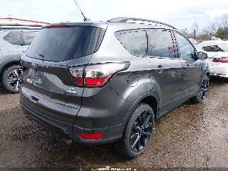 2017 Ford Escape, VIN 1FMCU0GD1HUC20161. Фото 4 з 6 з аукціону IAAI. Каталог авто зі США OpenDataCar.
