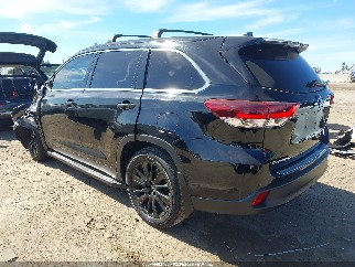 2019 Toyota Highlander, VIN 5TDKZRFH3KS573829. Фото 3 з 6 з аукціону IAAI. Каталог авто зі США OpenDataCar.