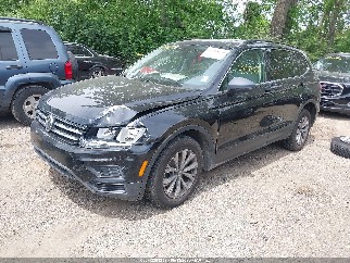 2019 Volkswagen Tiguan, VIN 3VV2B7AXXKM042488. Фото 2 из 6 с аукциона IAAI. Каталог авто из США OpenDataCar.