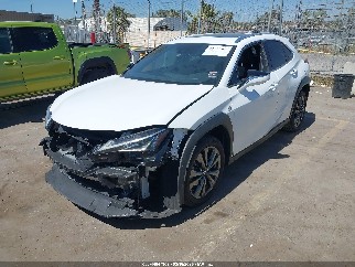 2019 Lexus UX 200, VIN JTHY3JBH1K2006480. Фото 2 з 6 з аукціону IAAI. Каталог авто зі США OpenDataCar.