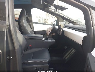 2024 Tesla Cybertruck, VIN 7G2CEHEE2RA038873. Фото 5 з 6 з аукціону IAAI. Каталог авто зі США OpenDataCar.