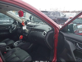 2016 Nissan Rogue, VIN 5N1AT2MV1GC787753. Фото 5 з 6 з аукціону IAAI. Каталог авто зі США OpenDataCar.