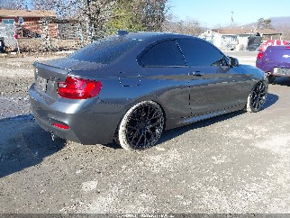 2017 Bmw M240i xDrive, VIN WBA2G3C36H7A25421. Фото 4 из 6 с аукциона IAAI. Каталог авто из США OpenDataCar.