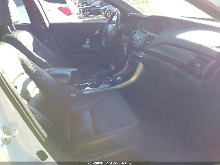 2017 Honda Accord, VIN 1HGCR2F14HA223941. Photo 5 of 6 from IAAI auction. OpenDataCar US salvage catalog.