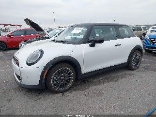 2026 Mini Hardtop, VIN WMW23GD08T2Y04541. Фото 2 з 6 з аукціону IAAI. Каталог авто зі США OpenDataCar.