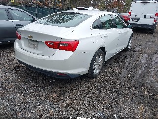 2017 Chevrolet Malibu, VIN 1G1ZE5ST3HF169735. Фото 4 з 6 з аукціону IAAI. Каталог авто зі США OpenDataCar.