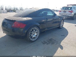 2000 Audi TT, VIN TRUTC28N8Y1012246. Фото 4 из 6 с аукциона IAAI. Каталог авто из США OpenDataCar.