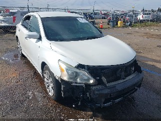 2015 Nissan Altima, VIN 1N4AL3AP0FC128485. Фото 1 з 6 з аукціону IAAI. Каталог авто зі США OpenDataCar.