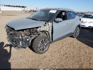 2021 Nissan Kicks, VIN 3N1CP5CVXML522529. Фото 2 з 6 з аукціону IAAI. Каталог авто зі США OpenDataCar.