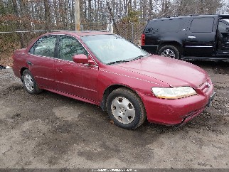 2001 Honda Accord, VIN 1HGCG16501A071214. Фото 1 из 6 с аукциона IAAI. Каталог авто из США OpenDataCar.