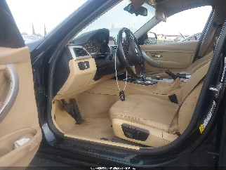 2015 Bmw 3 Series, VIN WBA3B1C57FK141646. Zdjęcie 5 z 6 z aukcji IAAI. Katalog aut z USA OpenDataCar.