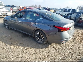 2024 Nissan Altima, VIN 1N4BL4DV3RN331898. Фото 3 з 6 з аукціону IAAI. Каталог авто зі США OpenDataCar.