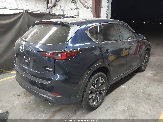 2022 Mazda CX-5, VIN JM3KFBEM9N0529315. Фото 4 з 6 з аукціону IAAI. Каталог авто зі США OpenDataCar.