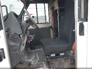 2016 Isuzu NPR, VIN JALB4T174G7W01339. Фото 6 з 6 з аукціону IAAI. Каталог авто зі США OpenDataCar.