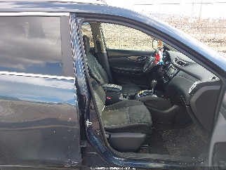 2015 Nissan Rogue, VIN 5N1AT2MV9FC900265. Фото 5 з 6 з аукціону IAAI. Каталог авто зі США OpenDataCar.