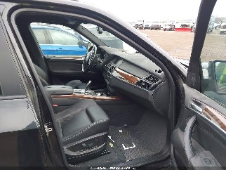 2013 Bmw X5, VIN 5UXZV8C57DL898887. Фото 5 з 6 з аукціону IAAI. Каталог авто зі США OpenDataCar.