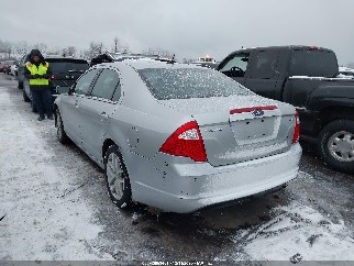 2010 Ford Fusion, VIN 3FAHP0JA8AR360582. Фото 3 з 6 з аукціону IAAI. Каталог авто зі США OpenDataCar.