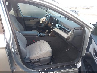 2025 Toyota Camry, VIN 4T1DAACK3SU578490. Фото 5 з 6 з аукціону IAAI. Каталог авто зі США OpenDataCar.