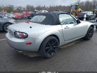 2006 Mazda MX-5, VIN JM1NC25F560107141. Фото 4 з 6 з аукціону IAAI. Каталог авто зі США OpenDataCar.