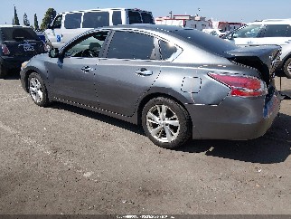 2015 Nissan Altima, VIN 1N4AL3AP8FN900297. Фото 3 з 6 з аукціону IAAI. Каталог авто зі США OpenDataCar.