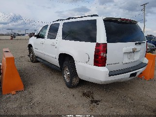 2008 Chevrolet Suburban 2500, VIN 3GNGK26K28G163891. Фото 3 из 6 с аукциона IAAI. Каталог авто из США OpenDataCar.