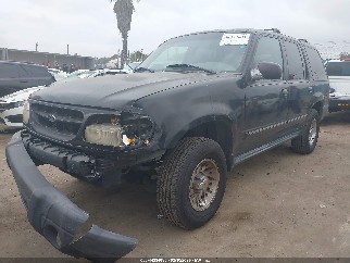 1999 Ford Explorer, VIN 1FMZU32X2XUB91779. Фото 2 из 6 с аукциона IAAI. Каталог авто из США OpenDataCar.