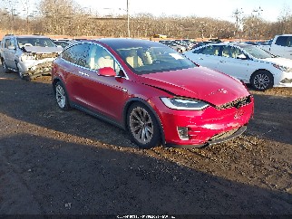 2016 Tesla Model X, VIN 5YJXCAE25GF019497. Фото 1 из 6 с аукциона IAAI. Каталог авто из США OpenDataCar.