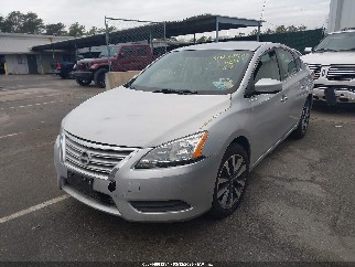 2015 Nissan Sentra, VIN 3N1AB7AP1FL664261. Фото 2 з 6 з аукціону IAAI. Каталог авто зі США OpenDataCar.
