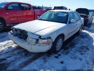 2004 Mercury Grand Marquis, VIN 2MEFM74W44X698284. Фото 2 з 6 з аукціону IAAI. Каталог авто зі США OpenDataCar.