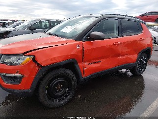 2019 Jeep Compass, VIN 3C4NJDDB0KT817111. Фото 6 з 6 з аукціону IAAI. Каталог авто зі США OpenDataCar.