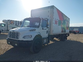 2012 Freightliner M2 106, VIN 1FVACWDT5CDBF1919. Photo 2 of 6 from IAAI auction. OpenDataCar US salvage catalog.