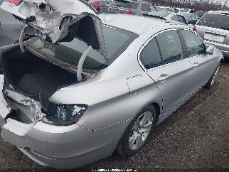 2012 Bmw 5 Series, VIN WBAXH5C55CDW08716. Фото 4 з 6 з аукціону IAAI. Каталог авто зі США OpenDataCar.