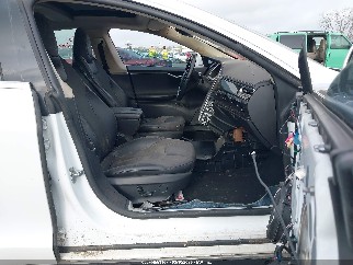 2013 Tesla Model S, VIN 5YJSA1AC1DFP10200. Фото 5 з 6 з аукціону IAAI. Каталог авто зі США OpenDataCar.