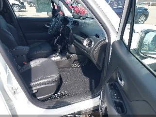 2022 Jeep Renegade, VIN ZACNJDD16NPN99059. Zdjęcie 5 z 6 z aukcji IAAI. Katalog aut z USA OpenDataCar.