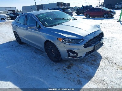 2020 Ford Fusion, VIN 3FA6P0RU3LR157236. Фото 1 из 6 с аукциона IAAI. Каталог авто из США OpenDataCar.