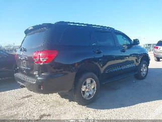 2010 Toyota Sequoia, VIN 5TDDW5G13AS039076. Фото 4 з 6 з аукціону IAAI. Каталог авто зі США OpenDataCar.