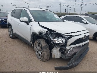 2021 Toyota RAV4, VIN 2T3W1RFV3MW120388. Фото 1 з 6 з аукціону IAAI. Каталог авто зі США OpenDataCar.