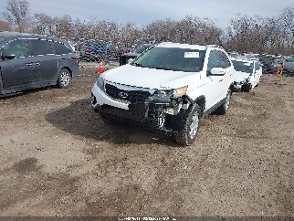 2011 Kia Sorento, VIN 5XYKTCA15BG004289. Фото 2 з 6 з аукціону IAAI. Каталог авто зі США OpenDataCar.