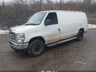 2008 Ford E-250, VIN 1FTNE24W28DA67768. Фото 2 з 6 з аукціону IAAI. Каталог авто зі США OpenDataCar.