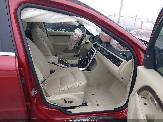 2015 Volvo XC70, VIN YV4902NK4F1211375. Фото 5 из 6 с аукциона IAAI. Каталог авто из США OpenDataCar.