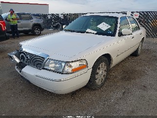 2005 Mercury Grand Marquis, VIN 2MEHM75W75X658063. Фото 2 з 6 з аукціону IAAI. Каталог авто зі США OpenDataCar.
