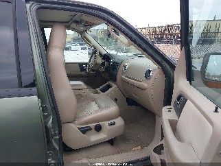 2005 Ford Expedition, VIN 1FMFU185X5LA40950. Фото 5 з 6 з аукціону IAAI. Каталог авто зі США OpenDataCar.