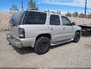 2004 Gmc Yukon, VIN 1GKEK63U44J243400. Фото 4 з 6 з аукціону IAAI. Каталог авто зі США OpenDataCar.