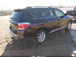 2013 Toyota Highlander, VIN 5TDZK3EH1DS092661. Фото 4 з 6 з аукціону IAAI. Каталог авто зі США OpenDataCar.