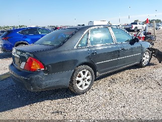 2000 Toyota Avalon, VIN 4T1BF28B4YU022740. Фото 4 з 6 з аукціону IAAI. Каталог авто зі США OpenDataCar.