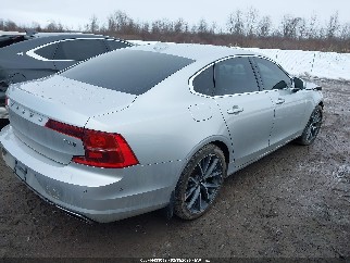 2017 Volvo S90, VIN YV1A22MK3H1015825. Фото 4 из 6 с аукциона IAAI. Каталог авто из США OpenDataCar.